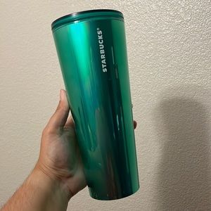 24 oz Starbucks cup